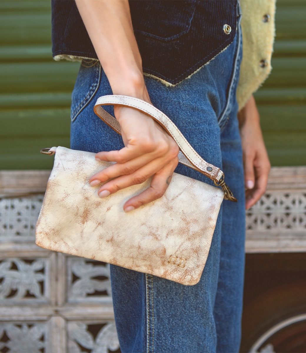 CADENCE leather bag